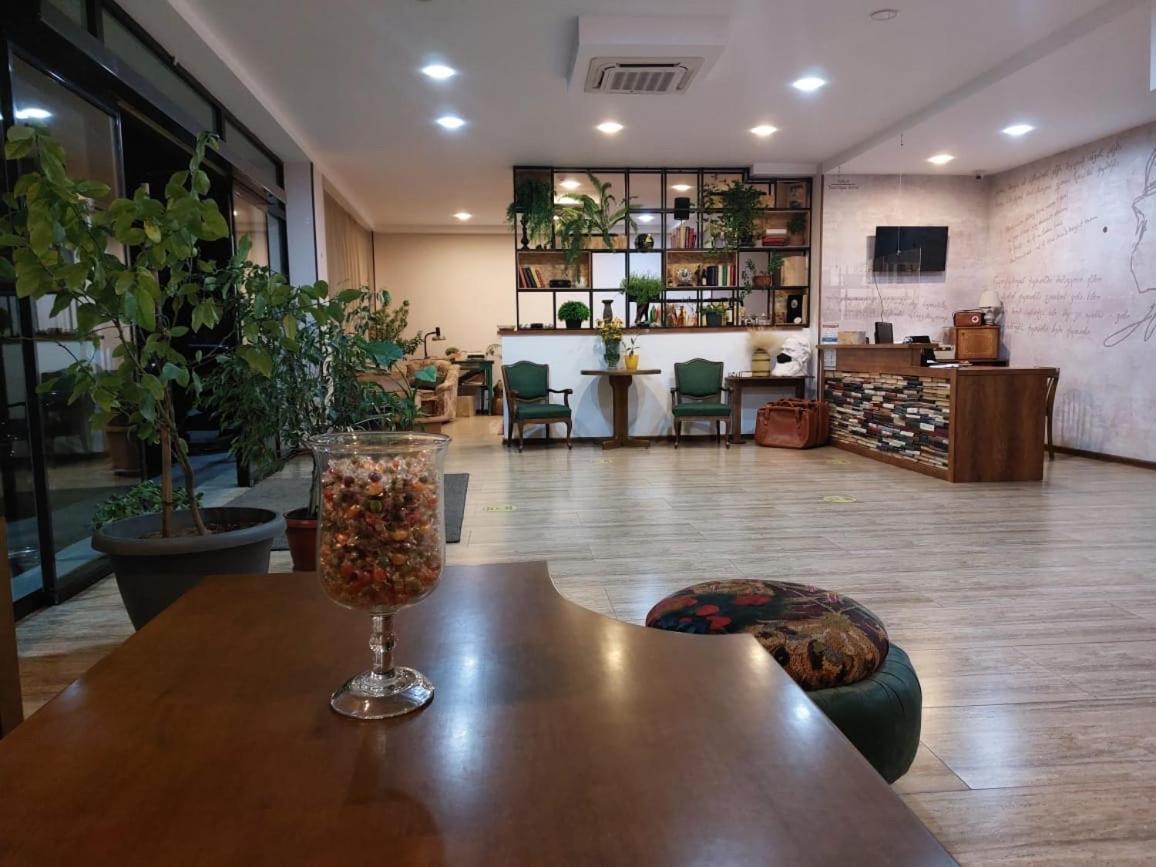 Gala Boutique Hotel Κουτάισι Εξωτερικό φωτογραφία
